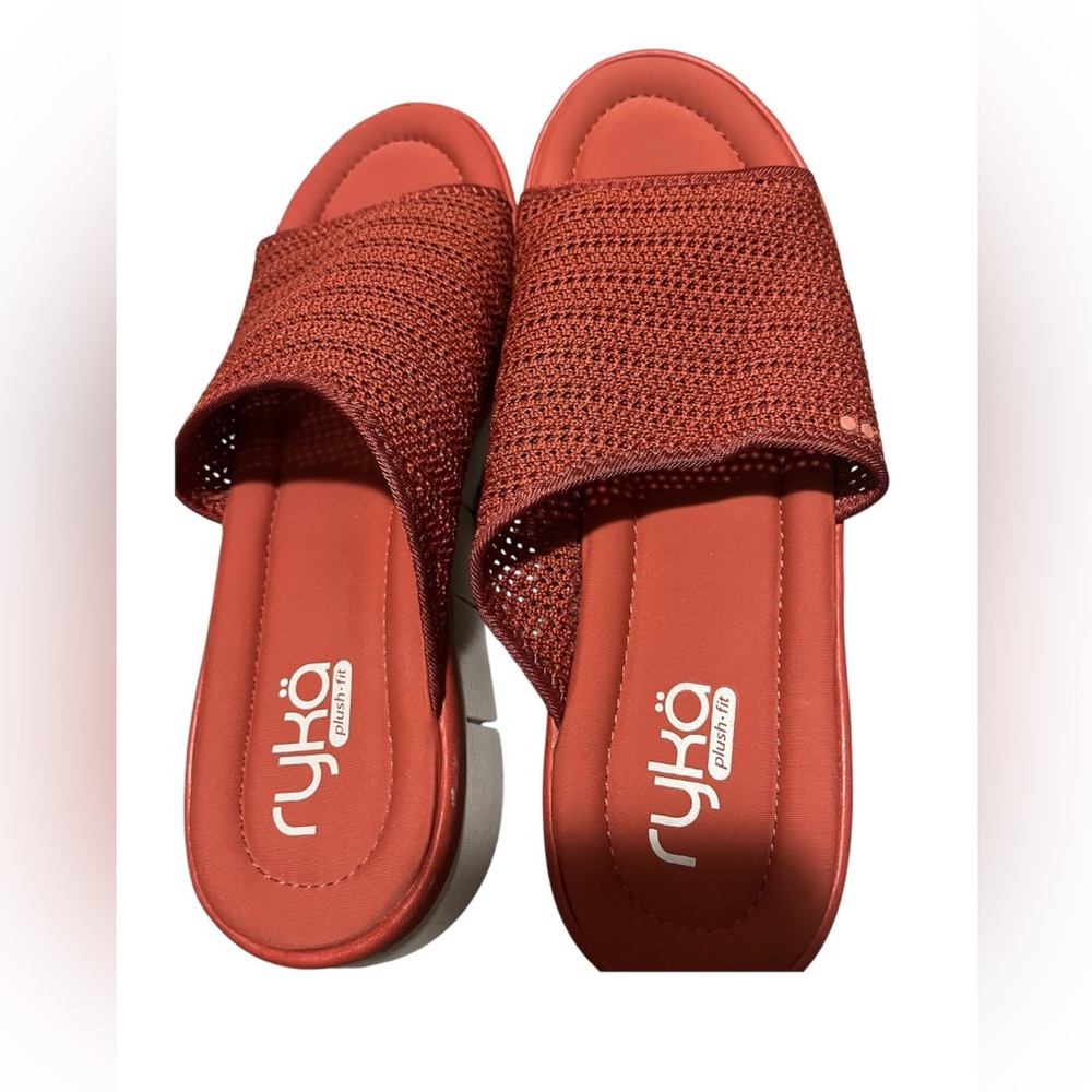 Women's 11M Ryka Coral Red Knit Slide Sandals